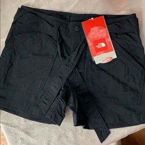 North Face Horizon Utility Shorts